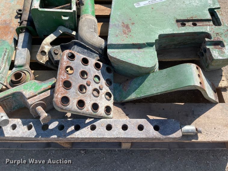 image for item JF9039 Tractor parts