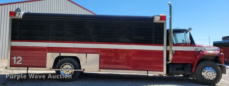 image for item JL9358 1982 International 1954  rescue vehicle