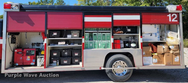 image for item JL9358 1982 International 1954  rescue vehicle