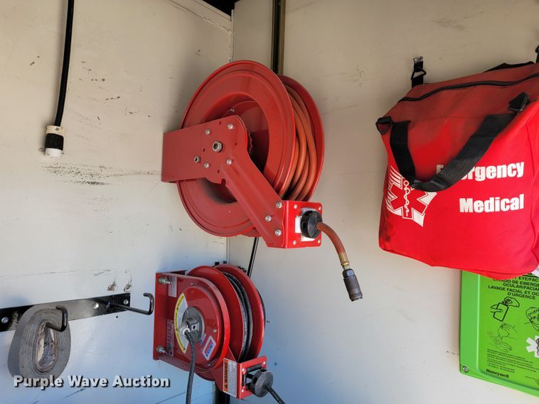 image for item JL9358 1982 International 1954  rescue vehicle