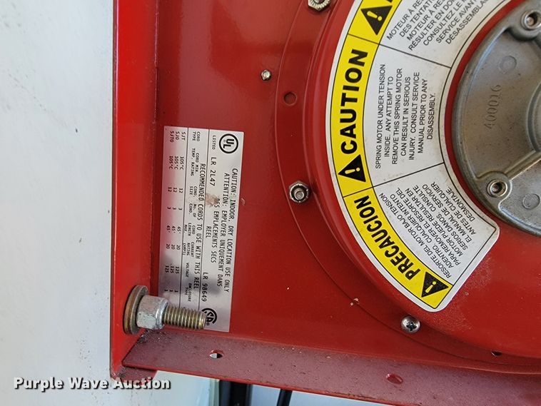 image for item JL9358 1982 International 1954  rescue vehicle