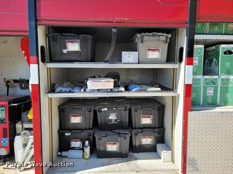 image for item JL9358 1982 International 1954  rescue vehicle