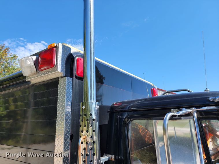 image for item JL9358 1982 International 1954  rescue vehicle