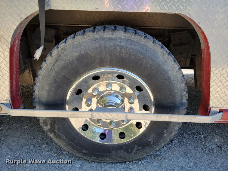 image for item JL9358 1982 International 1954  rescue vehicle