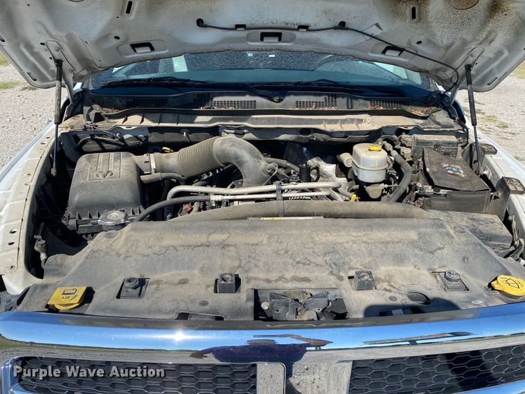 image for item JW9402 2013 Dodge Ram 3500HD  box truck