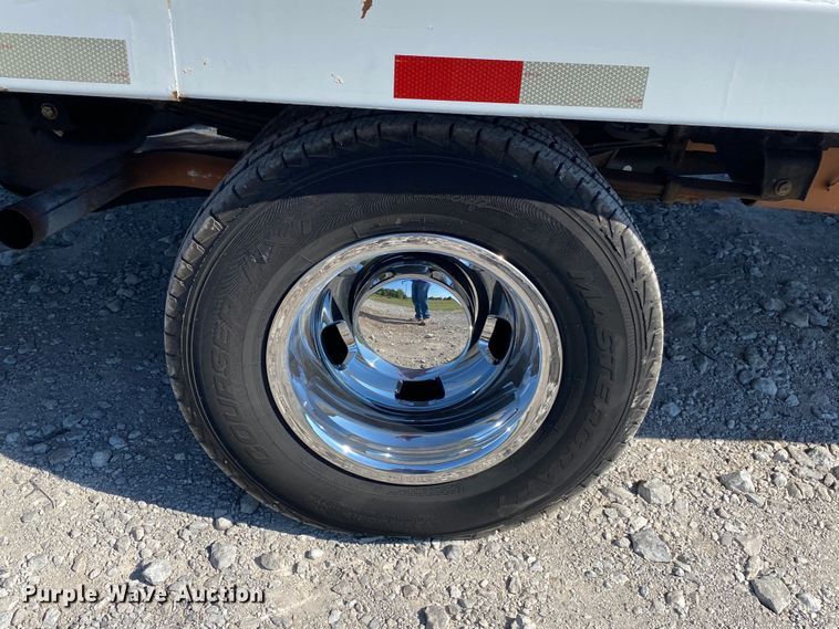 image for item JW9402 2013 Dodge Ram 3500HD  box truck