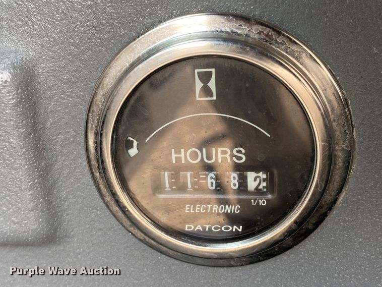 image for item JW9423 2011 Ford E450 Super Duty  delivery van