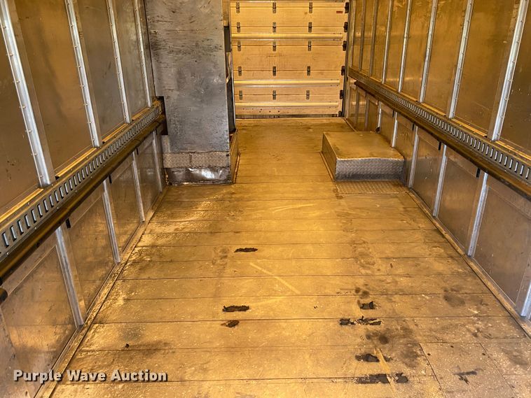 image for item JW9427 2008 Freightliner MT55  delivery truck