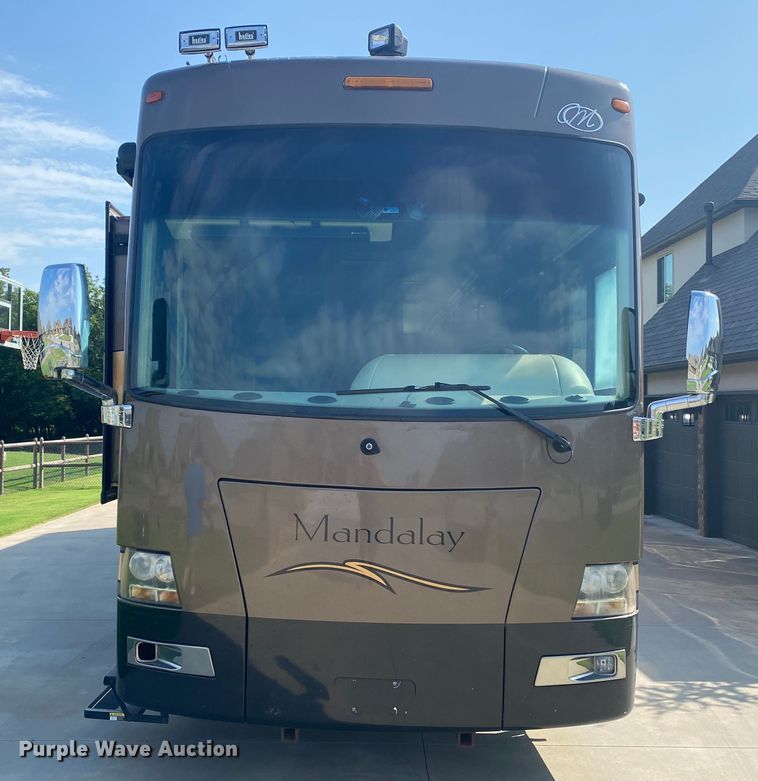 image for item JW9497 2009 Freightliner XC-R Mandalay  RV