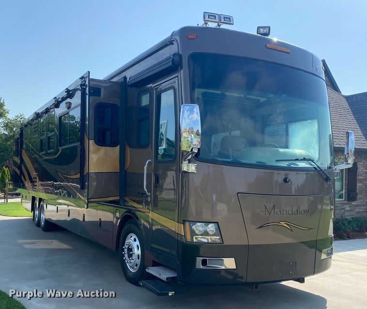 image for item JW9497 2009 Freightliner XC-R Mandalay  RV