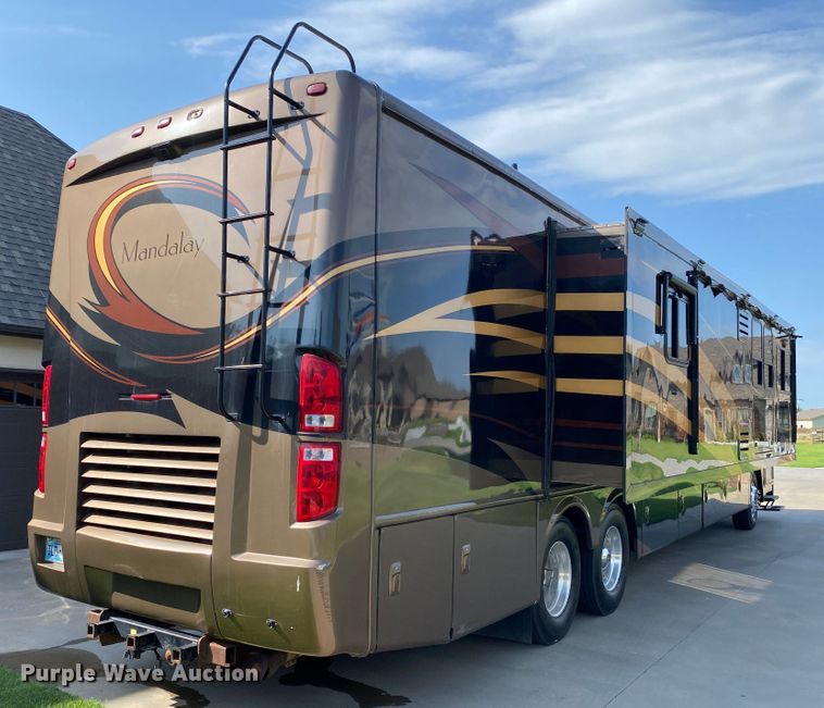 image for item JW9497 2009 Freightliner XC-R Mandalay  RV