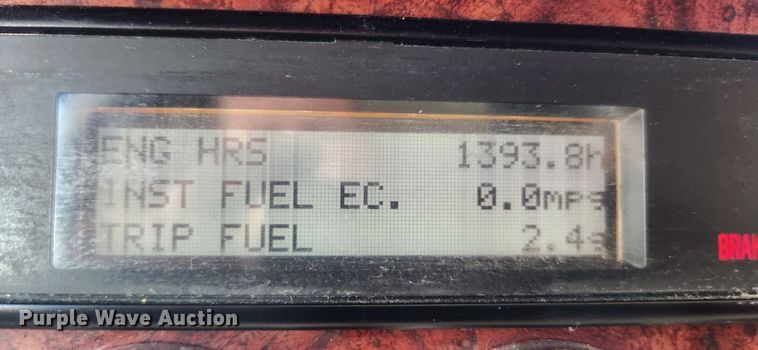 image for item JW9497 2009 Freightliner XC-R Mandalay  RV