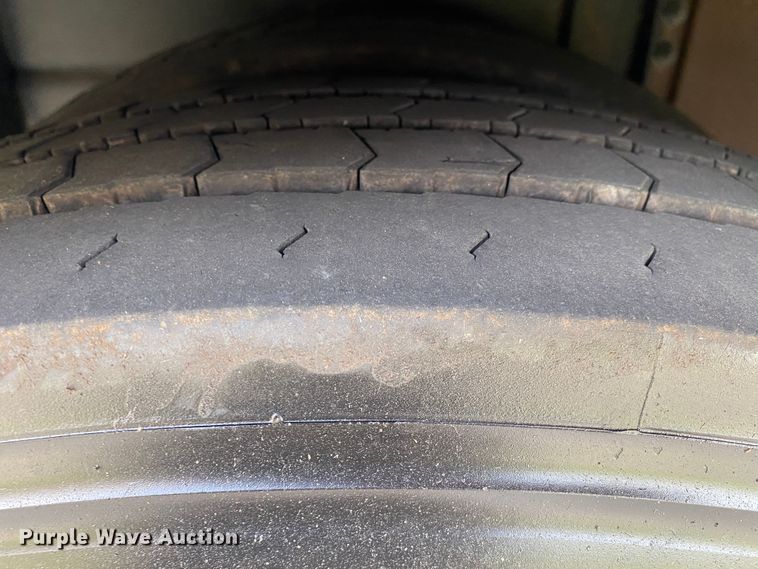 image for item JW9497 2009 Freightliner XC-R Mandalay  RV