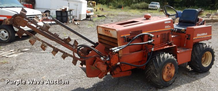 image for item JX9112 1988 Ditch Witch 350SX  cable plow