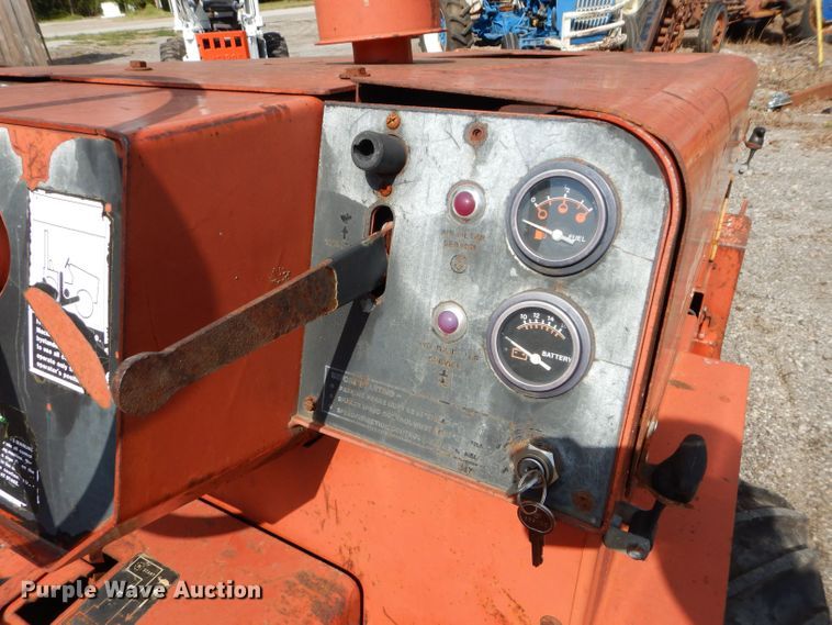 image for item JX9112 1988 Ditch Witch 350SX  cable plow