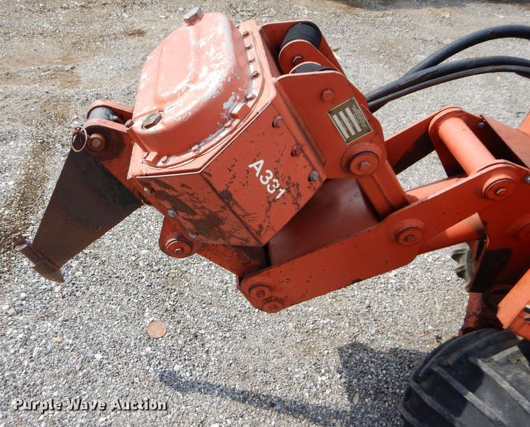 image for item JX9112 1988 Ditch Witch 350SX  cable plow