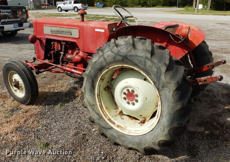 image for item JX9114 1961 International Harvester B414  tractor