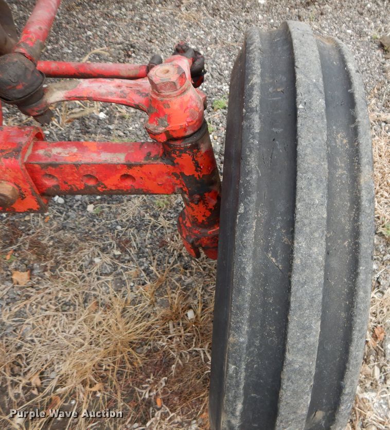 image for item JX9114 1961 International Harvester B414  tractor