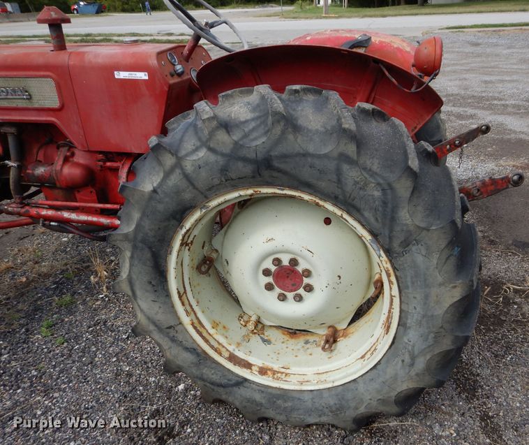 image for item JX9114 1961 International Harvester B414  tractor