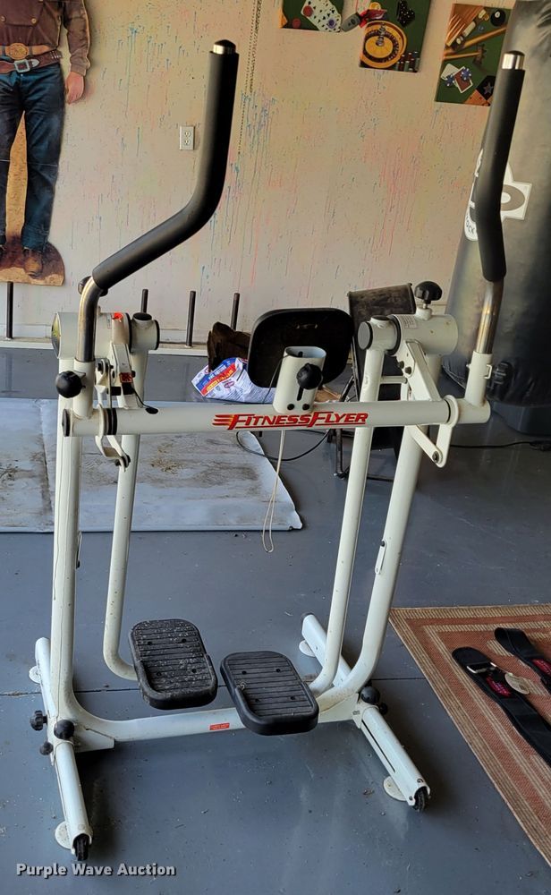 image for item JZ9157 Weight room equipment