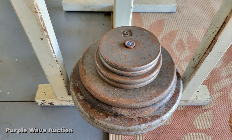 image for item JZ9157 Weight room equipment