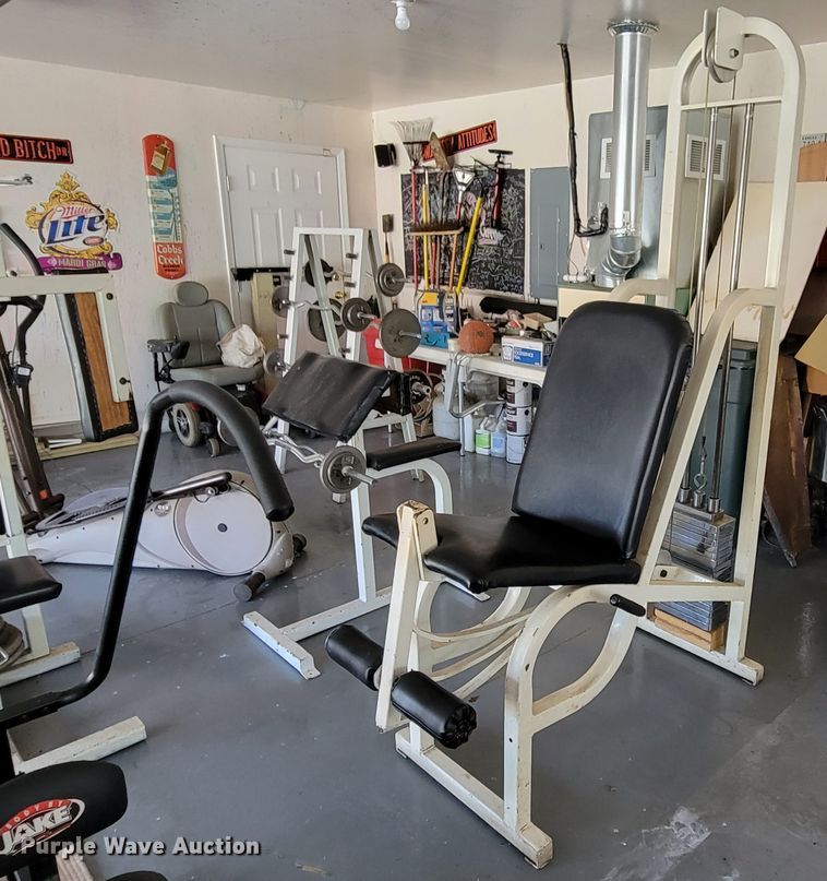 image for item JZ9157 Weight room equipment