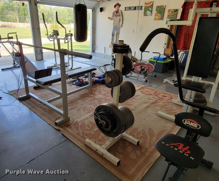 image for item JZ9157 Weight room equipment
