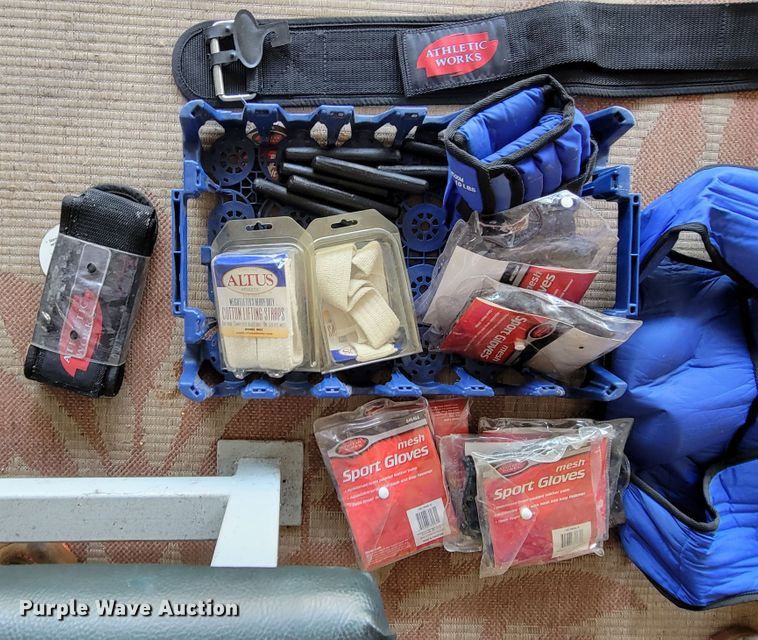 image for item JZ9157 Weight room equipment