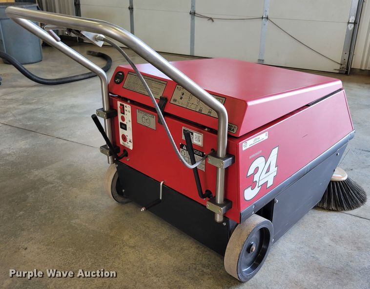 image for item JZ9164 Factory Cat 34  floor sweeper