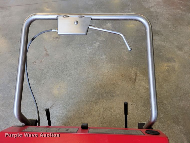 image for item JZ9164 Factory Cat 34  floor sweeper