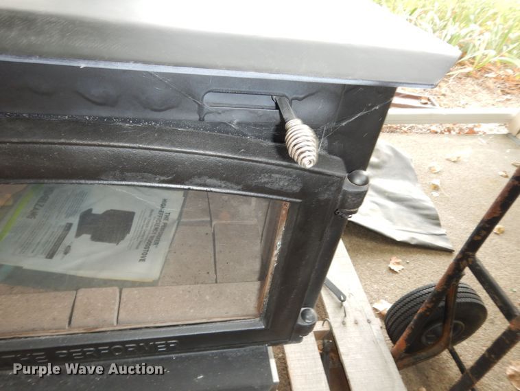 image for item KF9432 The Performer TR009 woodstove