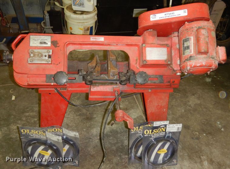 image for item KF9440 1982 Amrox AX-450  bandsaw
