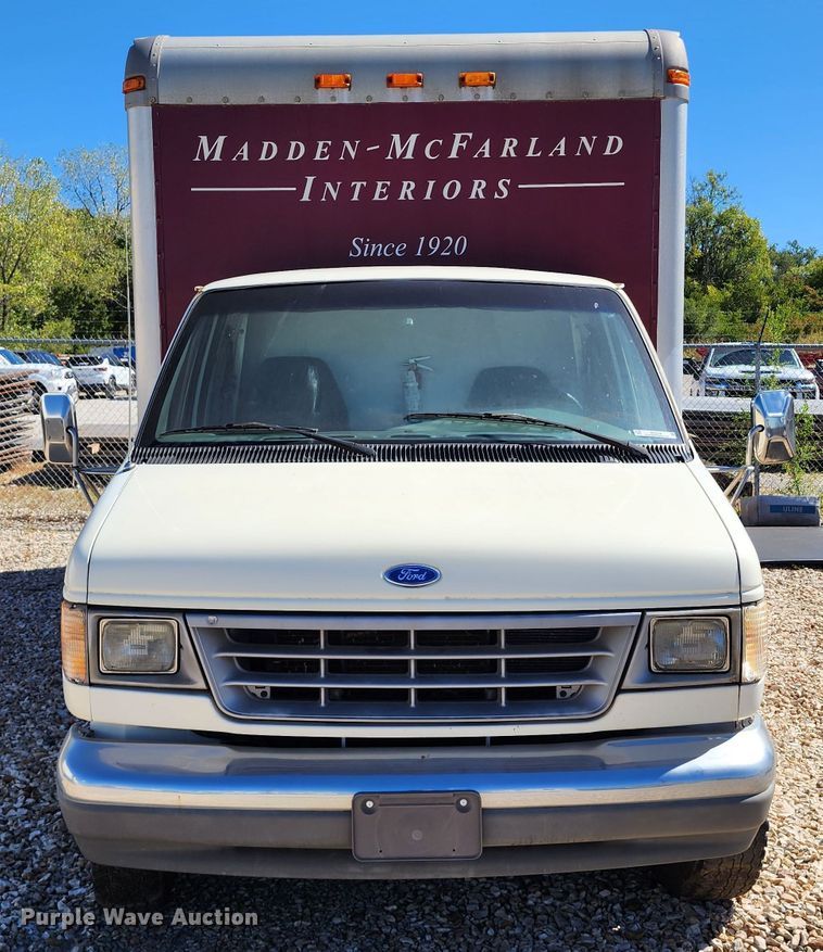 image for item KH9248 1995 Ford E350  box truck