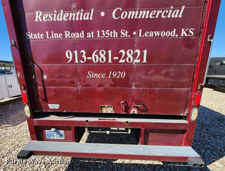 image for item KH9248 1995 Ford E350  box truck