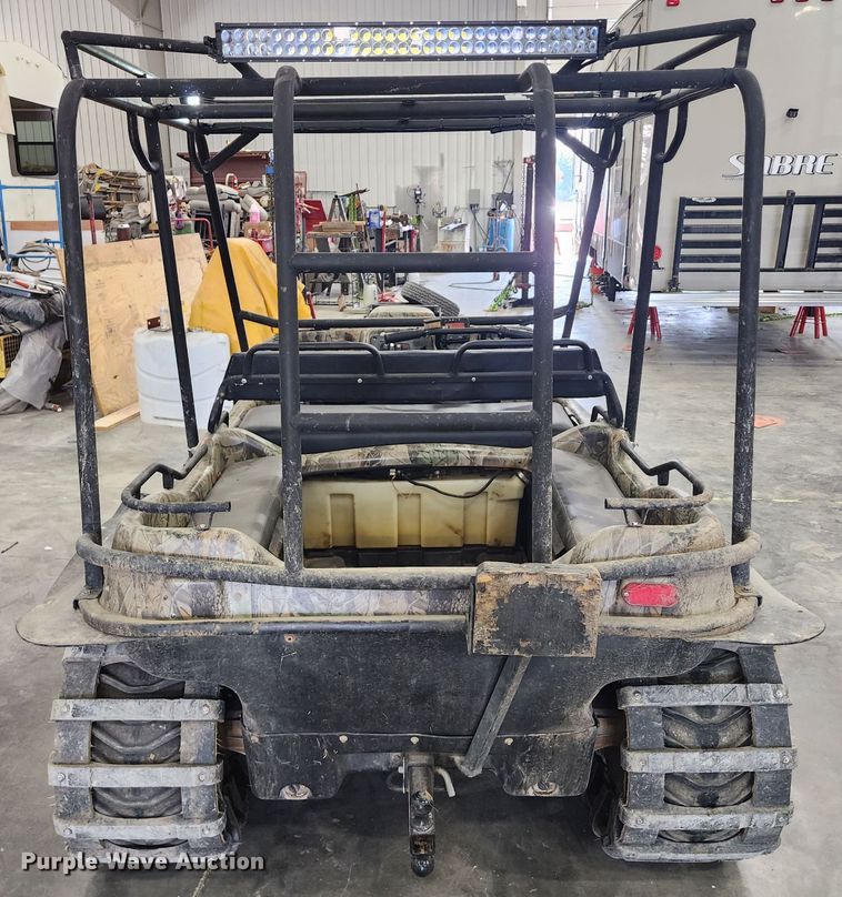 image for item KH9296 2010 Argo 750HDI 8x8  utility vehicle