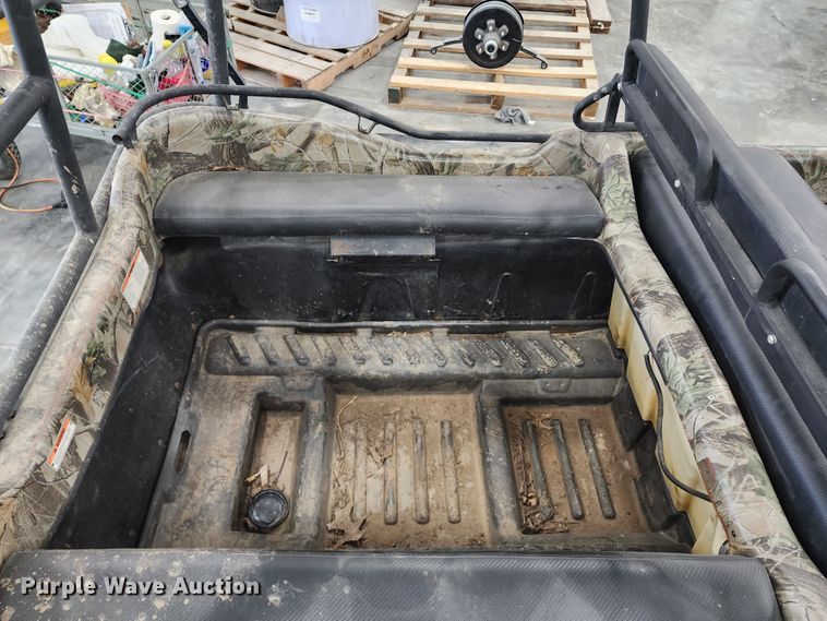 image for item KH9296 2010 Argo 750HDI 8x8  utility vehicle