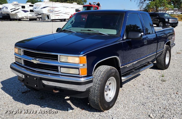 image for item KH9307 1998 Chevrolet K1500  Ext. Cab pickup truck