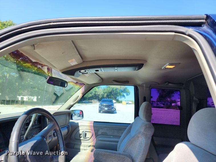 image for item KH9307 1998 Chevrolet K1500  Ext. Cab pickup truck