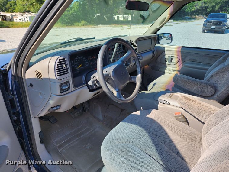 image for item KH9307 1998 Chevrolet K1500  Ext. Cab pickup truck