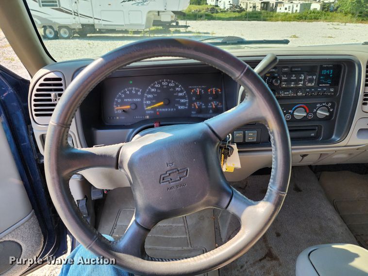 image for item KH9307 1998 Chevrolet K1500  Ext. Cab pickup truck