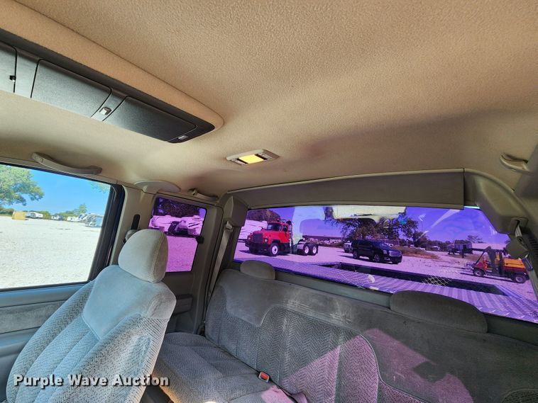 image for item KH9307 1998 Chevrolet K1500  Ext. Cab pickup truck