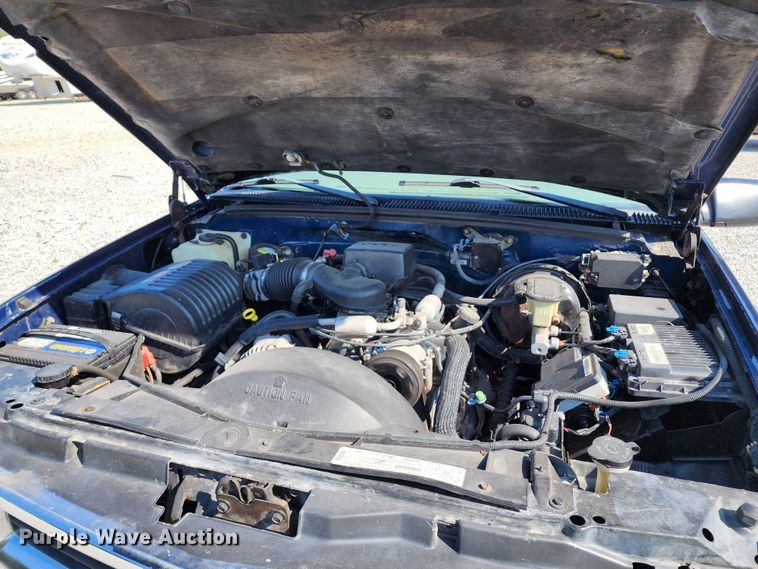 image for item KH9307 1998 Chevrolet K1500  Ext. Cab pickup truck