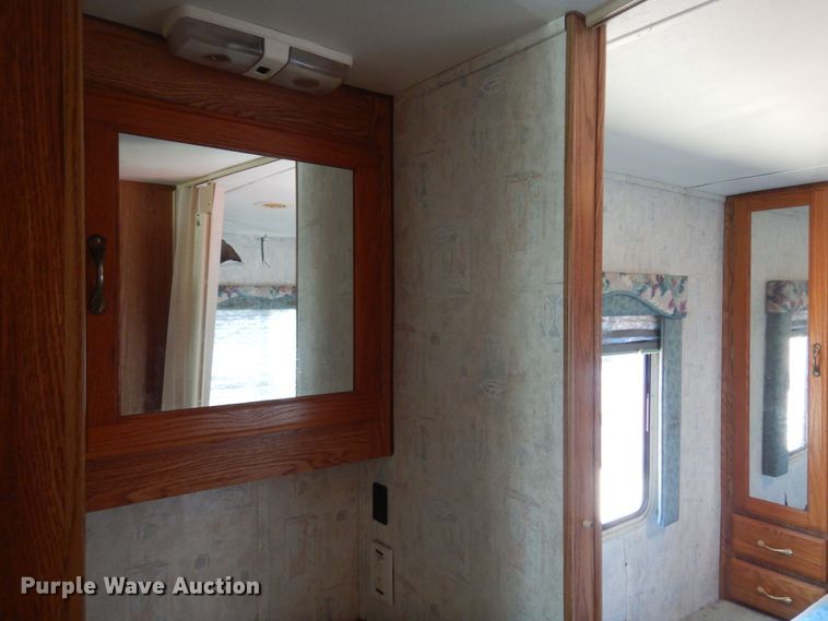 image for item KI9347 1998 Gulf Stream Sun Sport  RV