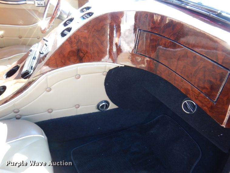 image for item KP9438 1947 Cadillac Series 62  convertible