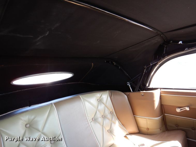 image for item KP9438 1947 Cadillac Series 62  convertible