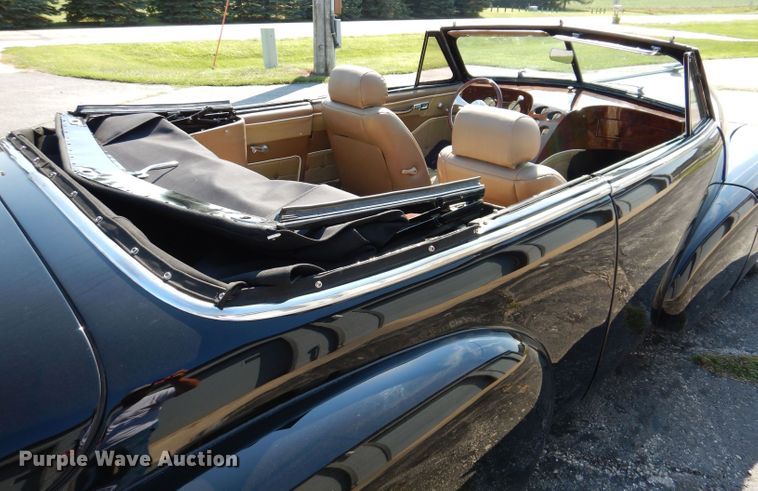 image for item KP9438 1947 Cadillac Series 62  convertible