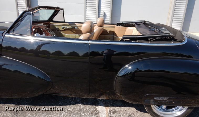 image for item KP9438 1947 Cadillac Series 62  convertible
