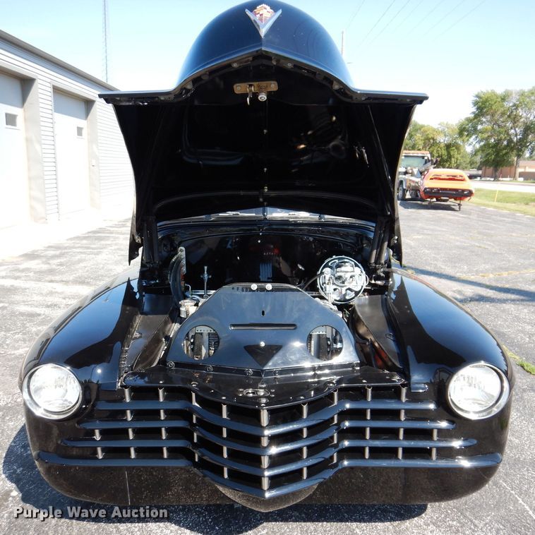 image for item KP9438 1947 Cadillac Series 62  convertible