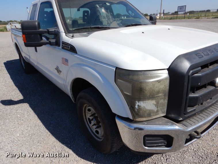 image for item LB9970 2011 Ford F250 Super Duty XL  SuperCab pickup truck