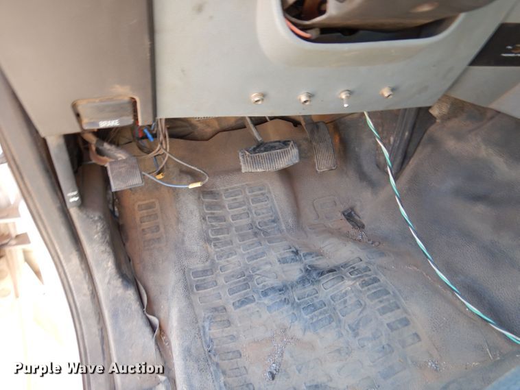 image for item LB9970 2011 Ford F250 Super Duty XL  SuperCab pickup truck